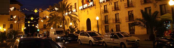 Elche sustituirá el alumbrado en las calles y edificios municipales para mejorar la eficiencia energética