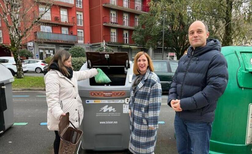 Servicios de Txingudi actualiza y mejora los contenedores de residuos orgánicos en Irun y Hondarribia