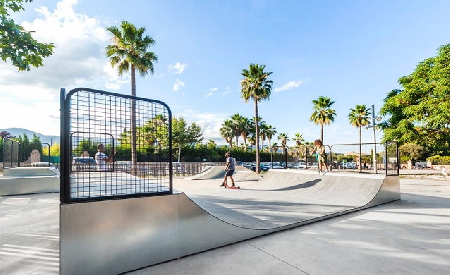 Benito Urban culmina la instalación de 32 parques infantiles y 11 skateparks en varios municipios de Mallorca