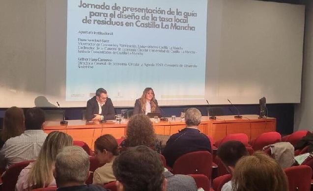 Castilla-La Mancha ofrece jornadas formativas para apoyar a pequeños municipios en la implementación de la nueva tasa de residuos