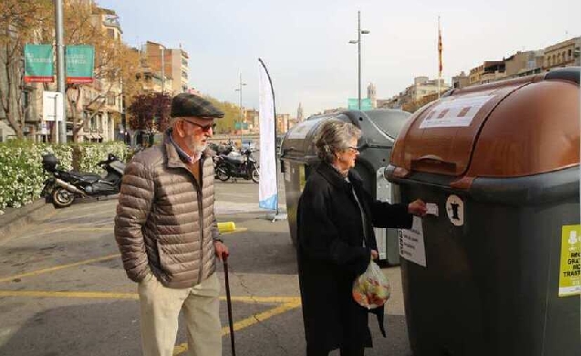 El Ayuntamiento de Girona inicia la implementación progresiva de contenedores inteligentes en 20 barrios