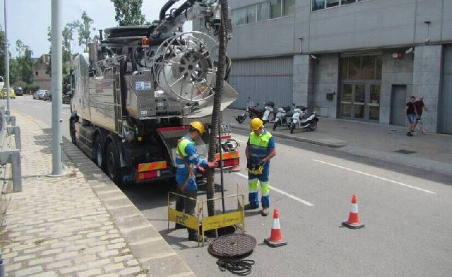 FCC Medio Ambiente logra la certificación Residuo Cero por su labor en el mantenimiento del alcantarillado de Barcelona