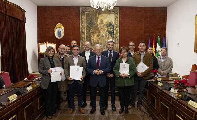 La Diputación de Córdoba refuerza la gestión de residuos con nuevos convenios municipales